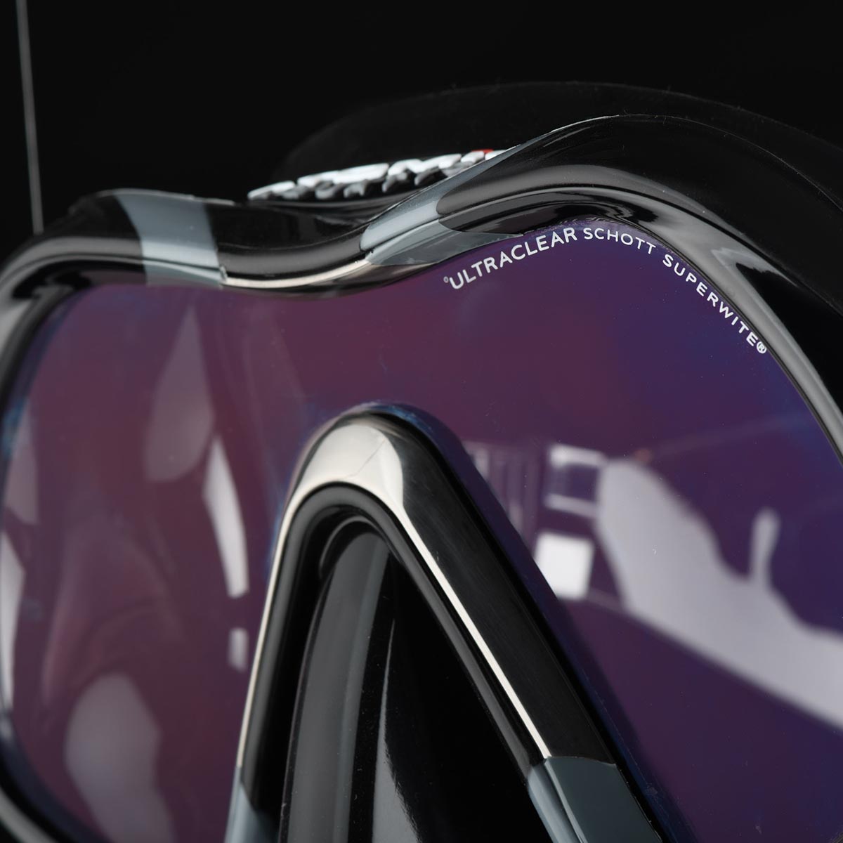 Atomic Aquatics Venom ARC Dive - Black