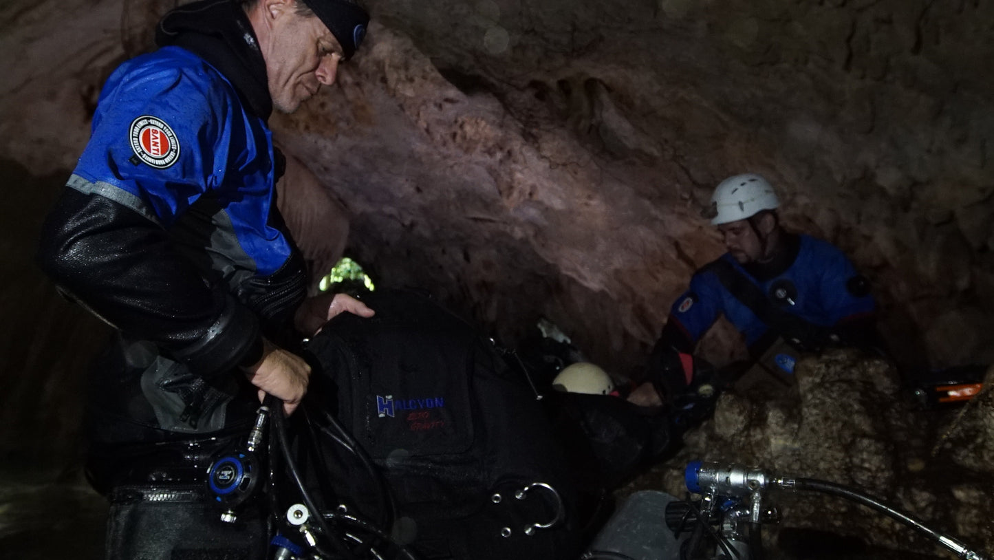 Halcyon Zero Gravity™ Sidemount Dive BC System