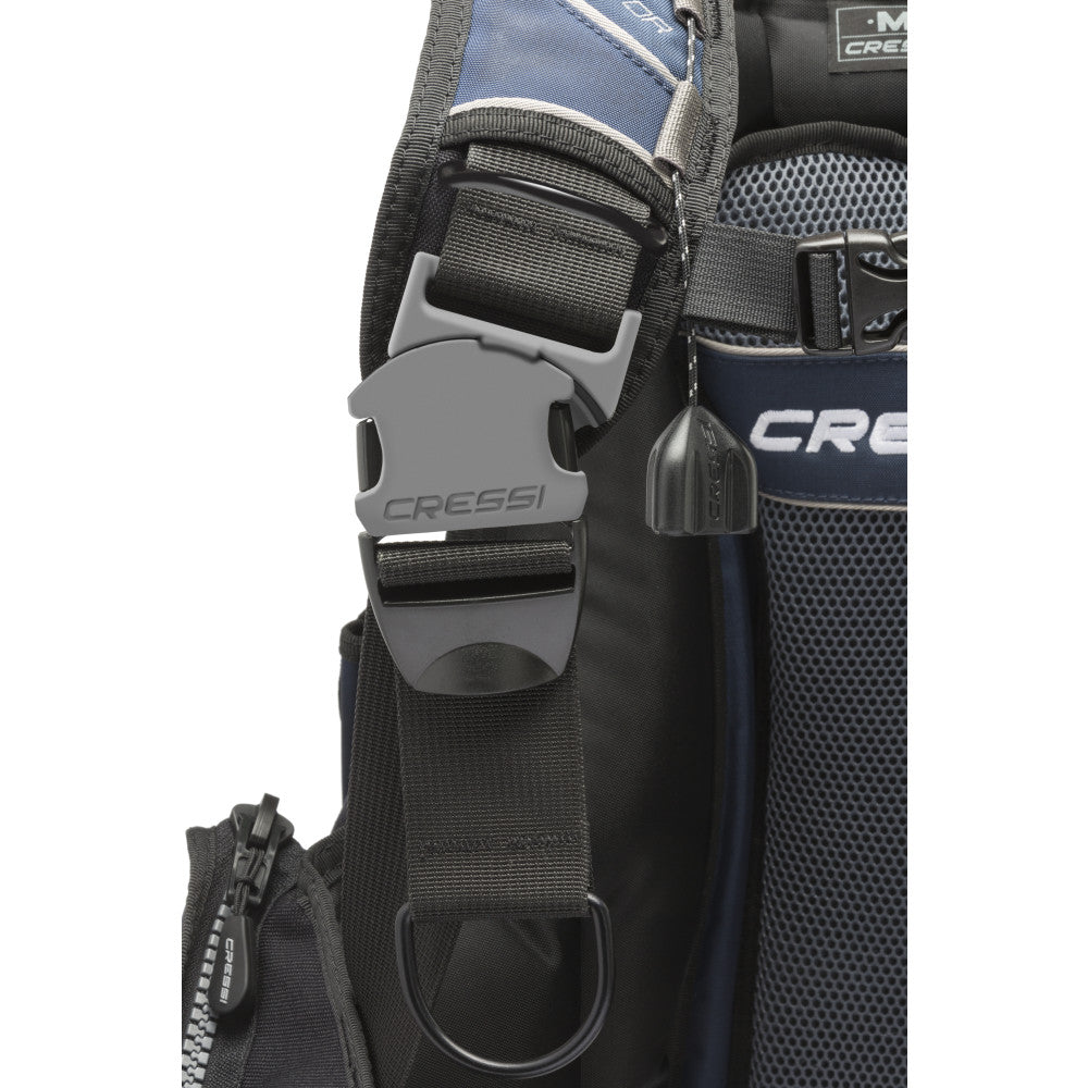 Cressi Aviator BCD + MC9 紧凑型调节器 + Octopus + Mini Spg 套装 - 飞行员套装