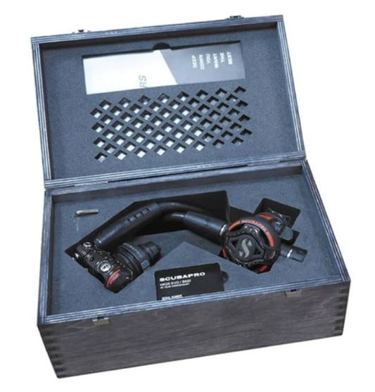 FSC certified wooden collector box with anniversary regulator presentation