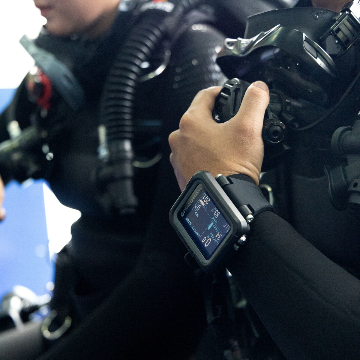 Shearwater Peregrine TX Dive Computer with Optional Swift Transmitter
