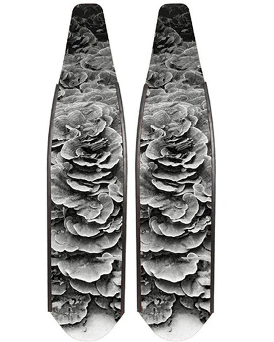 DiveR - Coral Black & White by Tiani Dun Free Diving Fin Blades - Infinity DiveDiveR - Coral Black & White by Tiani Dun Free Diving Fin BladesDiveR