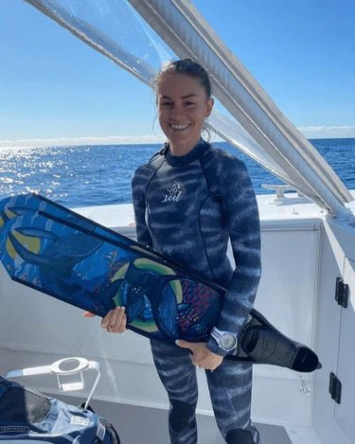 DiveR - Humpbacks by Naomi Gittoes Free Diving Fin Blades - Infinity DiveDiveR - Humpbacks by Naomi Gittoes Free Diving Fin BladesDiveR