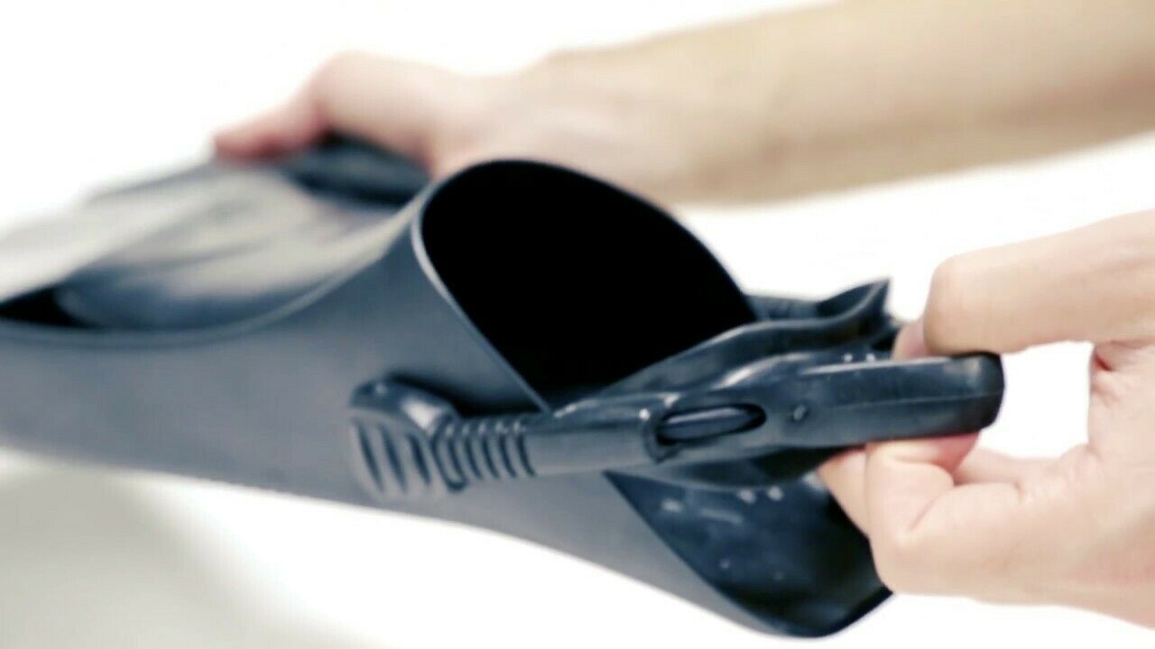 Scubapro Go Travel Fins with Coloured Bungee Strap - Scuba Dive or Snorkeling