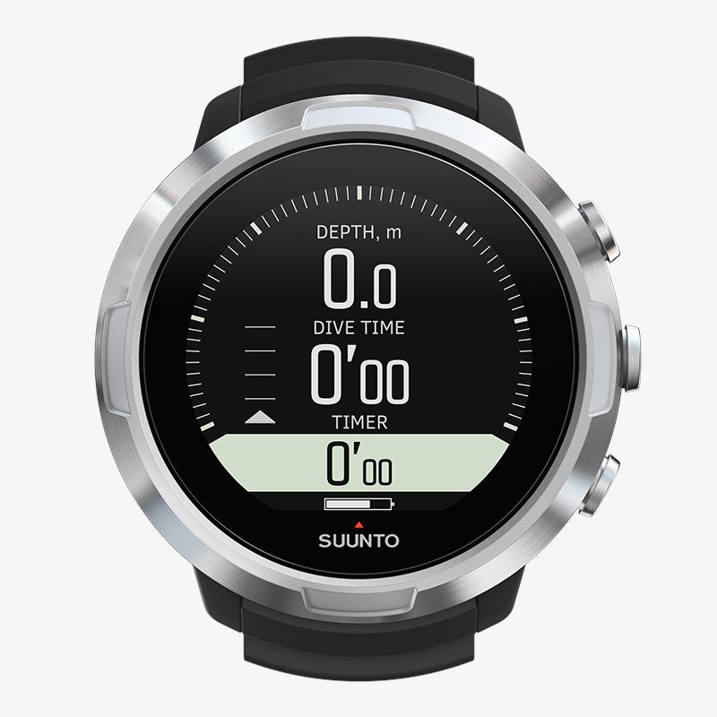 Suunto D5 潜水电脑,配有可选的 Tank Pod 和 AMX Teknology Protector