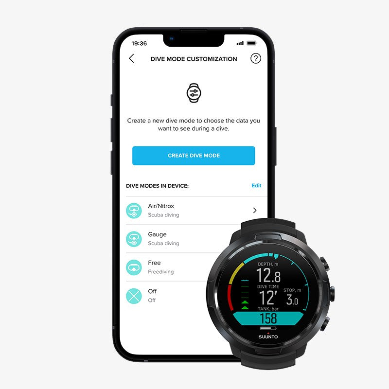 Suunto D5 潜水电脑,配有可选的 Tank Pod 和 AMX Teknology Protector