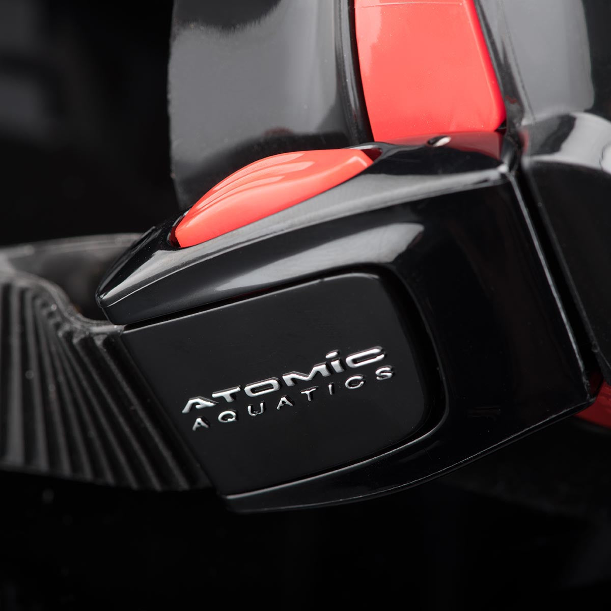 Atomic Aquatics Venom Frameless Dive Mask - Red