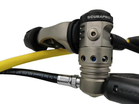 Scubapro MK25 Evo 钛潜水调节器系统 Yoke + S620 X-Ti + S600 Octo + Mares SPG 二手