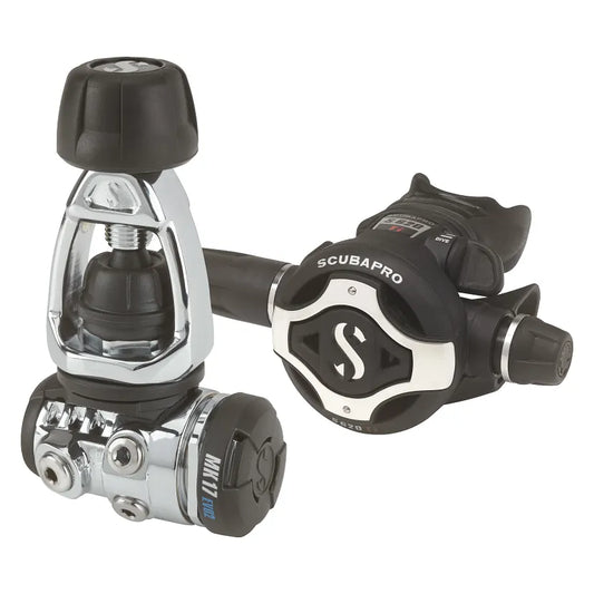 Scubapro 调节器套装：MK17 Evo（Din 或 Yoke）+ S620 Ti + Octopus + 免费意大利制造 Reefline SPG
