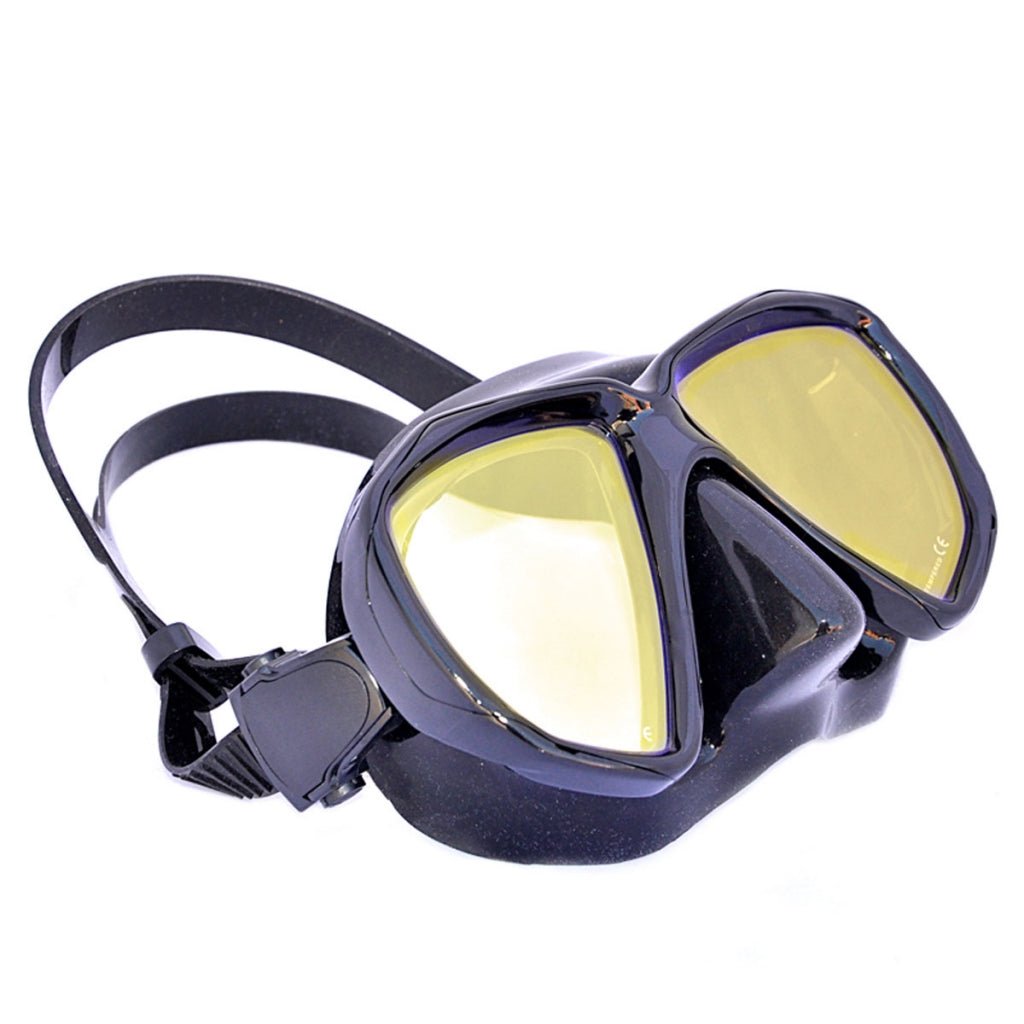 Apollo SV2 Dive Mask with Yellow Lenses - Infinity DiveApollo SV2 Dive Mask with Yellow LensesApollo