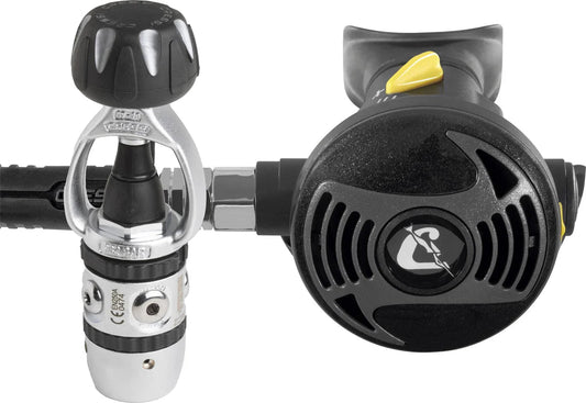 Cressi AC2 + XS2 Regulator - Infinity DiveCressi AC2 + XS2 RegulatorCressi