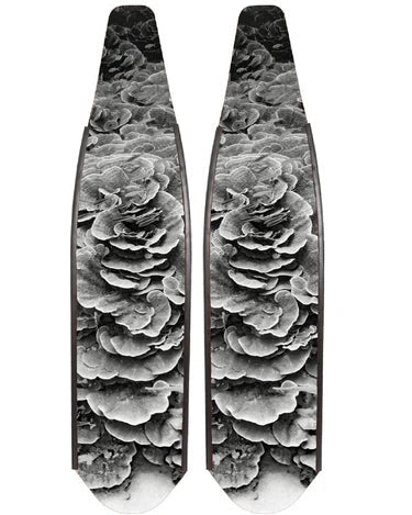 DiveR - Coral Black & White by Tiani Dun Free Diving Fin Blades - Infinity DiveDiveR - Coral Black & White by Tiani Dun Free Diving Fin BladesDiveR