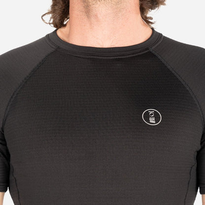 Fourth Element J2 Short Sleeves Top Black - Ocean Positive - Men - Infinity DiveFourth Element J2 Short Sleeves Top Black - Ocean Positive - MenFourth Element