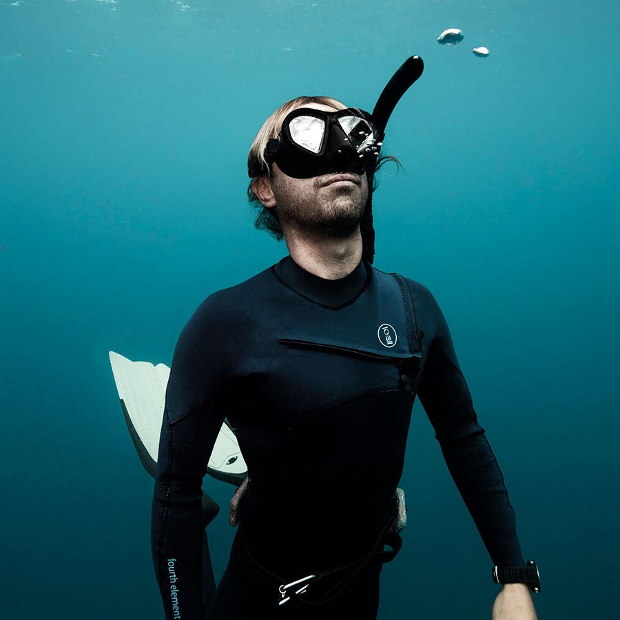 Fourth Element Surface Wetsuit 4/3mm - Men - Clearance - Infinity DiveFourth Element Surface Wetsuit 4/3mm - Men - ClearanceFourth Element