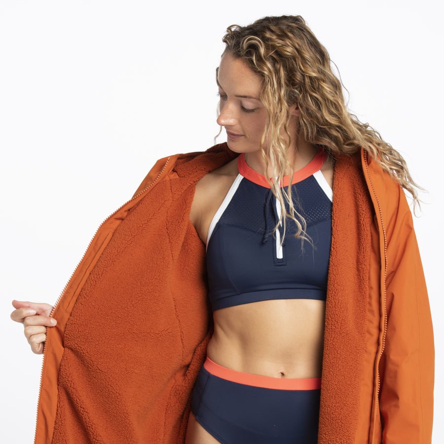 Fourth Element Tidal Robe - Ocean Positive - Unisex - Infinity DiveFourth Element Tidal Robe - Ocean Positive - UnisexFourth Element