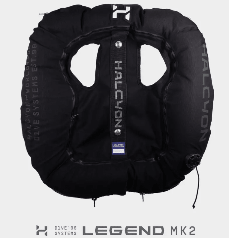 Halcyon Evolve™ Doubles BC System - Infinity DiveHalcyon Evolve™ Doubles BC SystemHalcyon