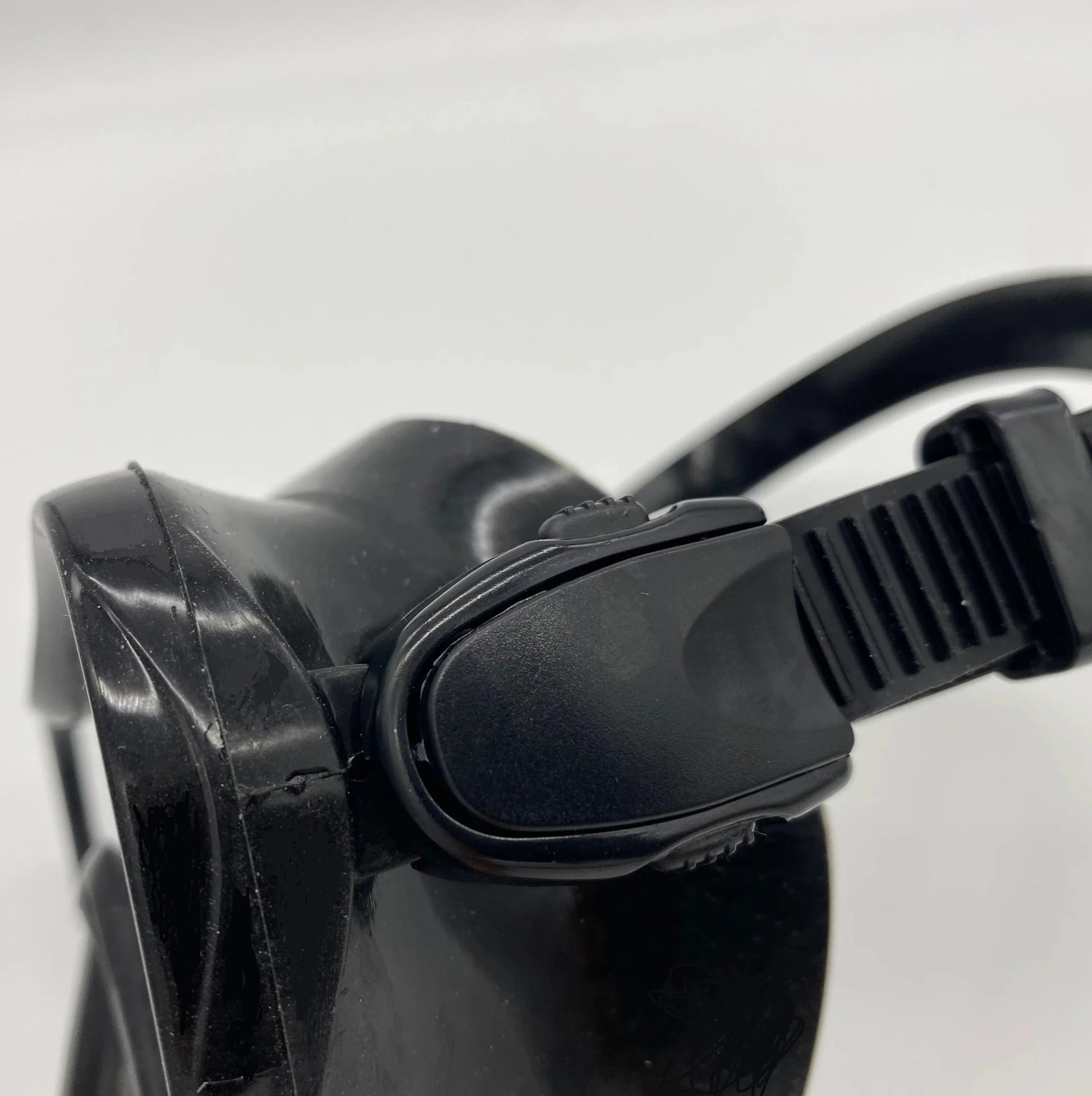 Hunt Master Bellambi Mask and Snorkel Set ( no container) - Infinity DiveHunt Master Bellambi Mask and Snorkel Set ( no container)Hunt Master