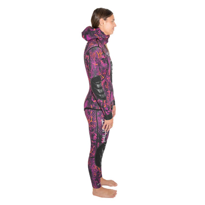Hunt Master Burnum 'Huntress' Wetsuit Camo Series Pink Camo - 3.5 or 5mm - Infinity DiveHunt Master Burnum 'Huntress' Wetsuit Camo Series Pink Camo - 3.5 or 5mmHunt Master