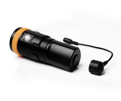 Orcatorch D900V Underwater Dive Light/ Torch - 2200 Lumens - Infinity DiveOrcatorch D900V Underwater Dive Light/ Torch - 2200 LumensOrcatorch