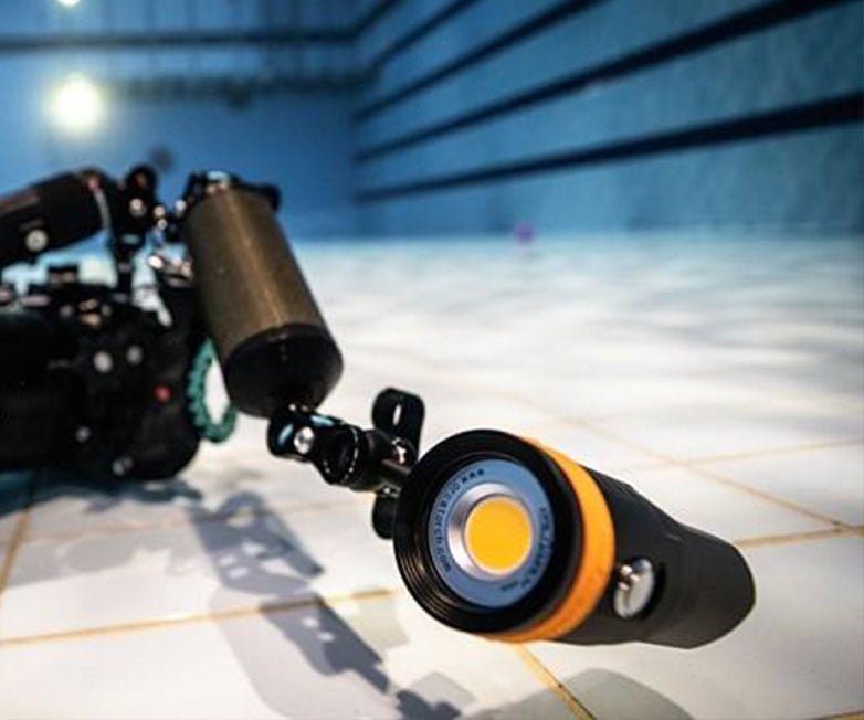 Orcatorch D910V Underwater Dive Light/ Torch - 5000 Lumens - Infinity DiveOrcatorch D910V Underwater Dive Light/ Torch - 5000 LumensOrcatorch