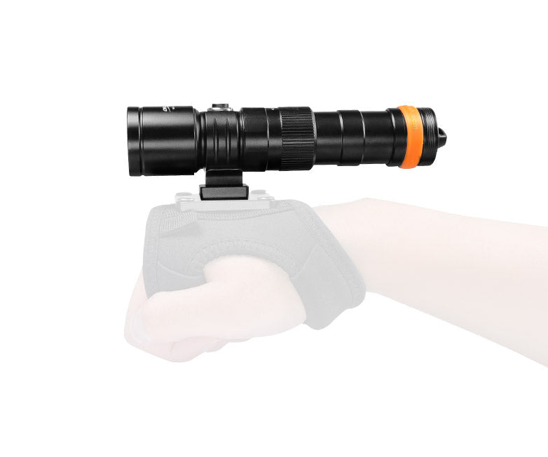Orcatorch DC710 Underwater Dive Light/ Torch - 3000 Lumens - Infinity DiveOrcatorch DC710 Underwater Dive Light/ Torch - 3000 LumensOrcatorch