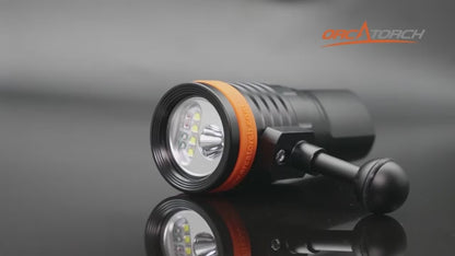 Orcatorch D900V Underwater Dive Light/ Torch - 2200 Lumens