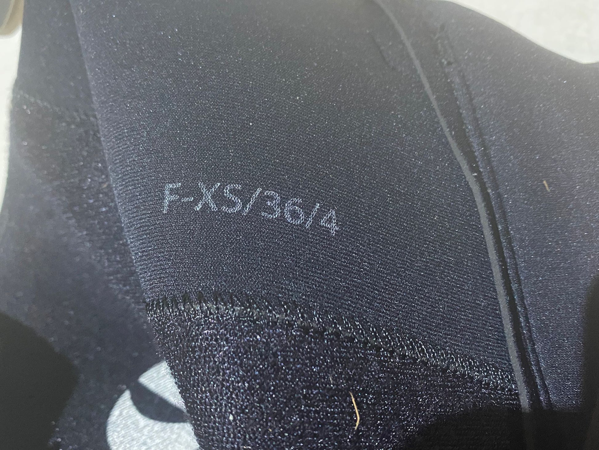Scubapro Profile 5mm Wetsuit - Women - Size XS - Pre - owned - Infinity DiveScubapro Profile 5mm Wetsuit - Women - Size XS - Pre - ownedScubapro