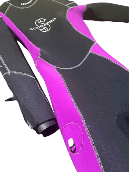 Scubapro Profile 5mm Wetsuit - Women - Size XS - Pre - owned - Infinity DiveScubapro Profile 5mm Wetsuit - Women - Size XS - Pre - ownedScubapro