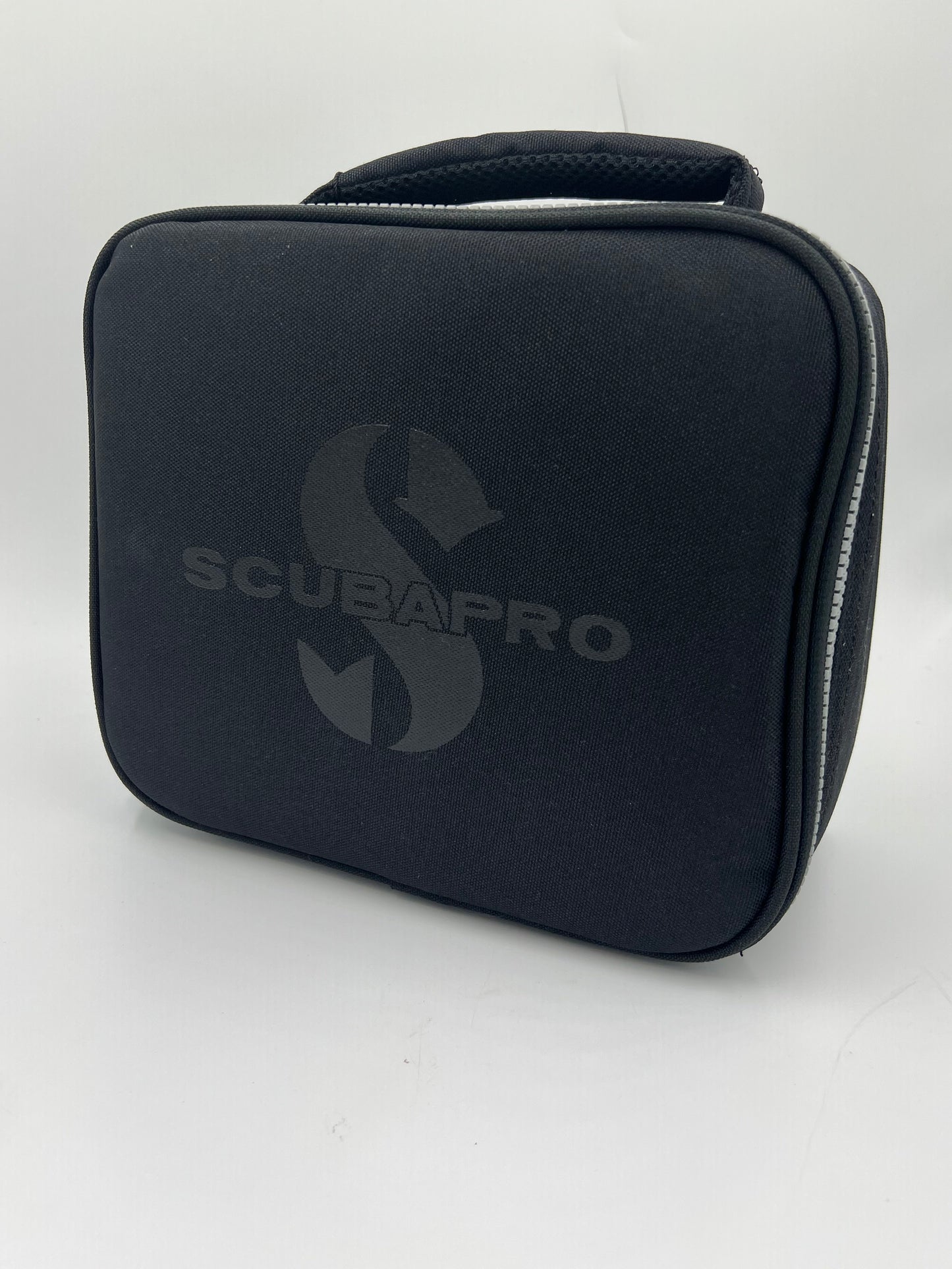 Scubapro 调节器包