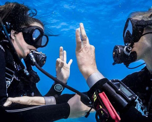 Pool and Open Water Scuba Diving Training