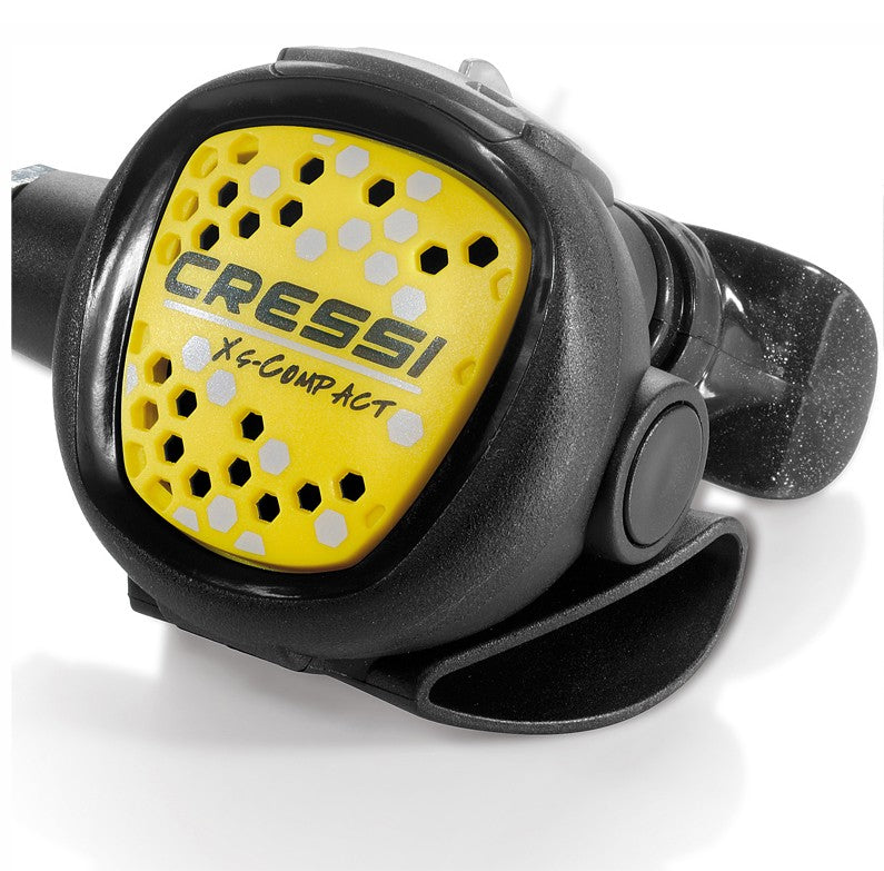 Close up of the yellow XS Compact octopus second stage
