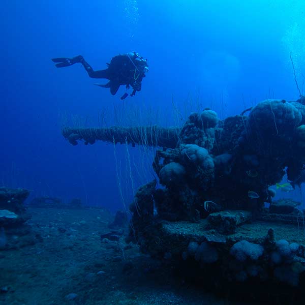 SDI 深度潛水員課程