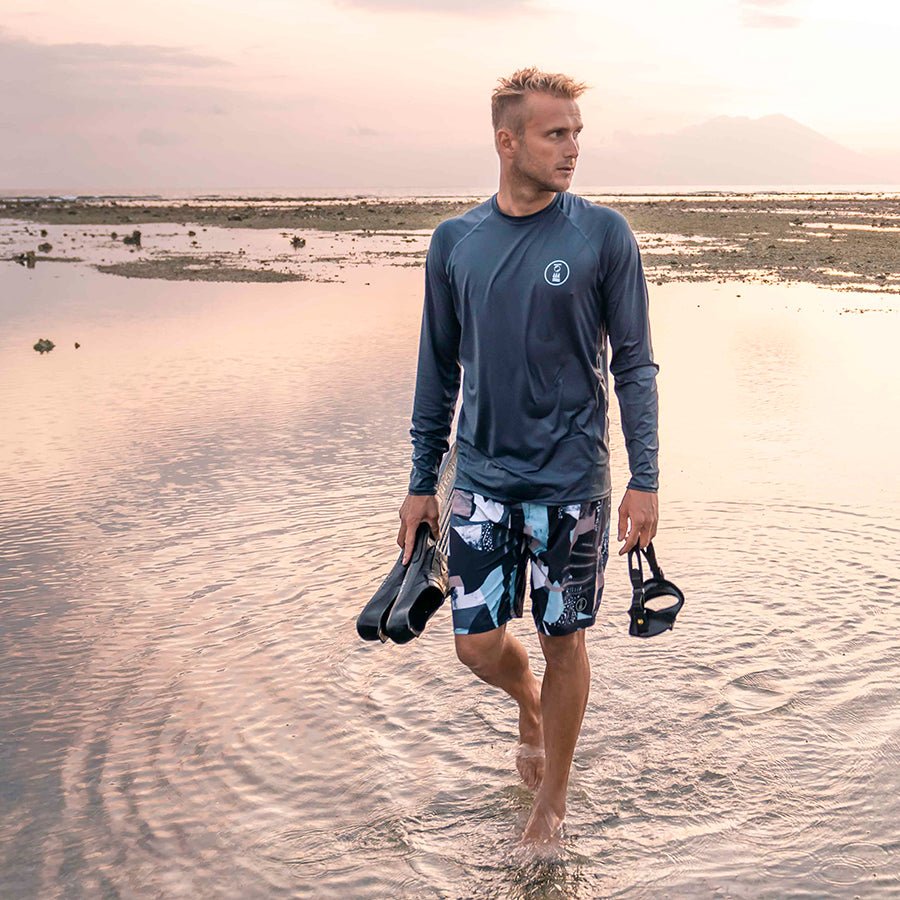 Fourth Element Ocean Positive Long Sleeves Hydro-T Baltic Blue - Men - Infinity DiveFourth Element Ocean Positive Long Sleeves Hydro-T Baltic Blue - MenFourth Element