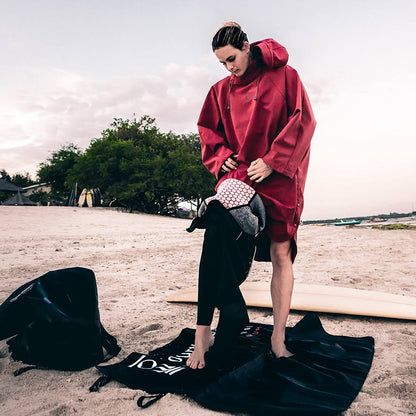 Fourth Element Ocean Positive Storm Poncho - Infinity DiveFourth Element Ocean Positive Storm PonchoFourth Element