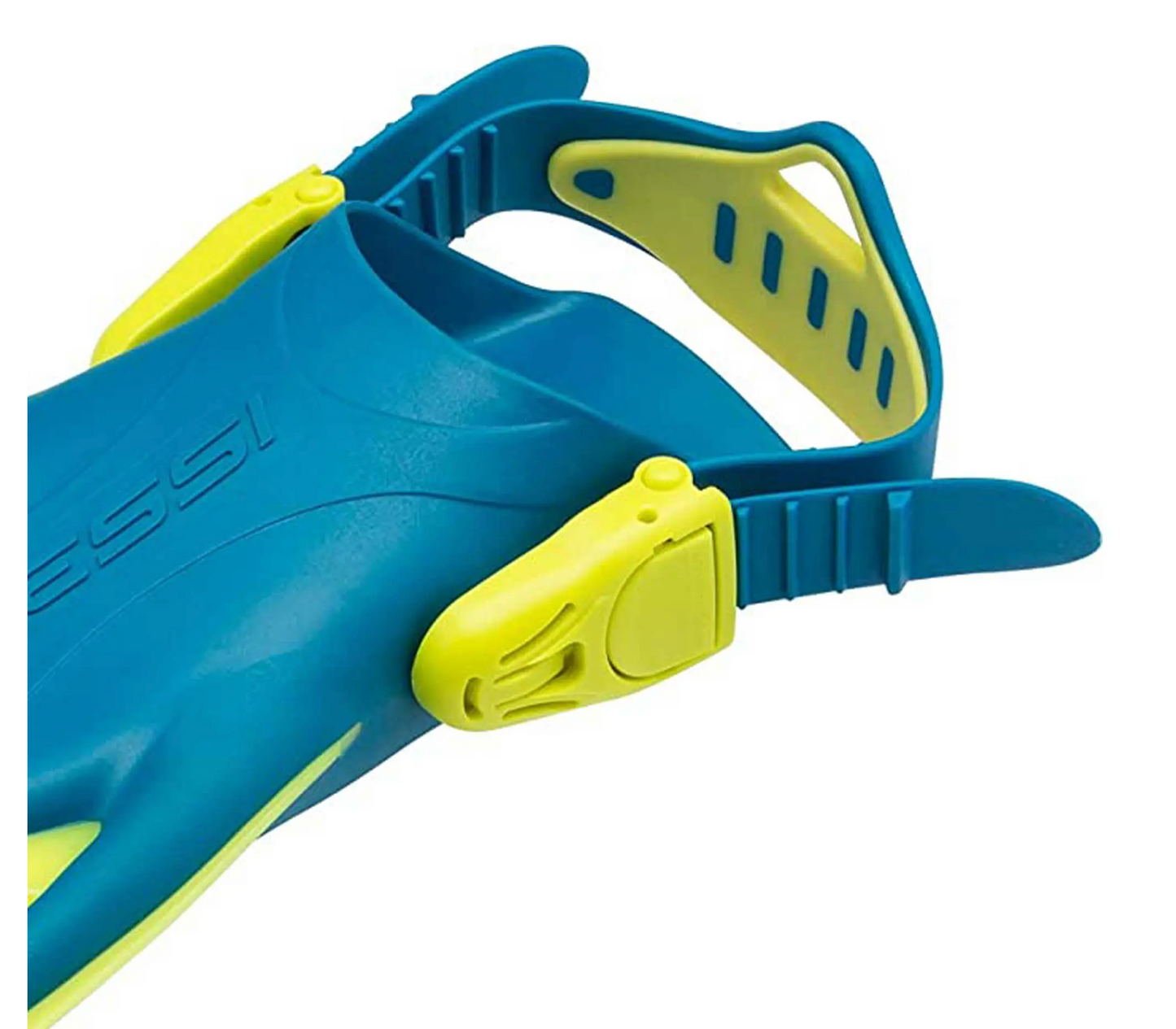 infinity-dive-cressi-open-heel-fin-buckle-system-detail
