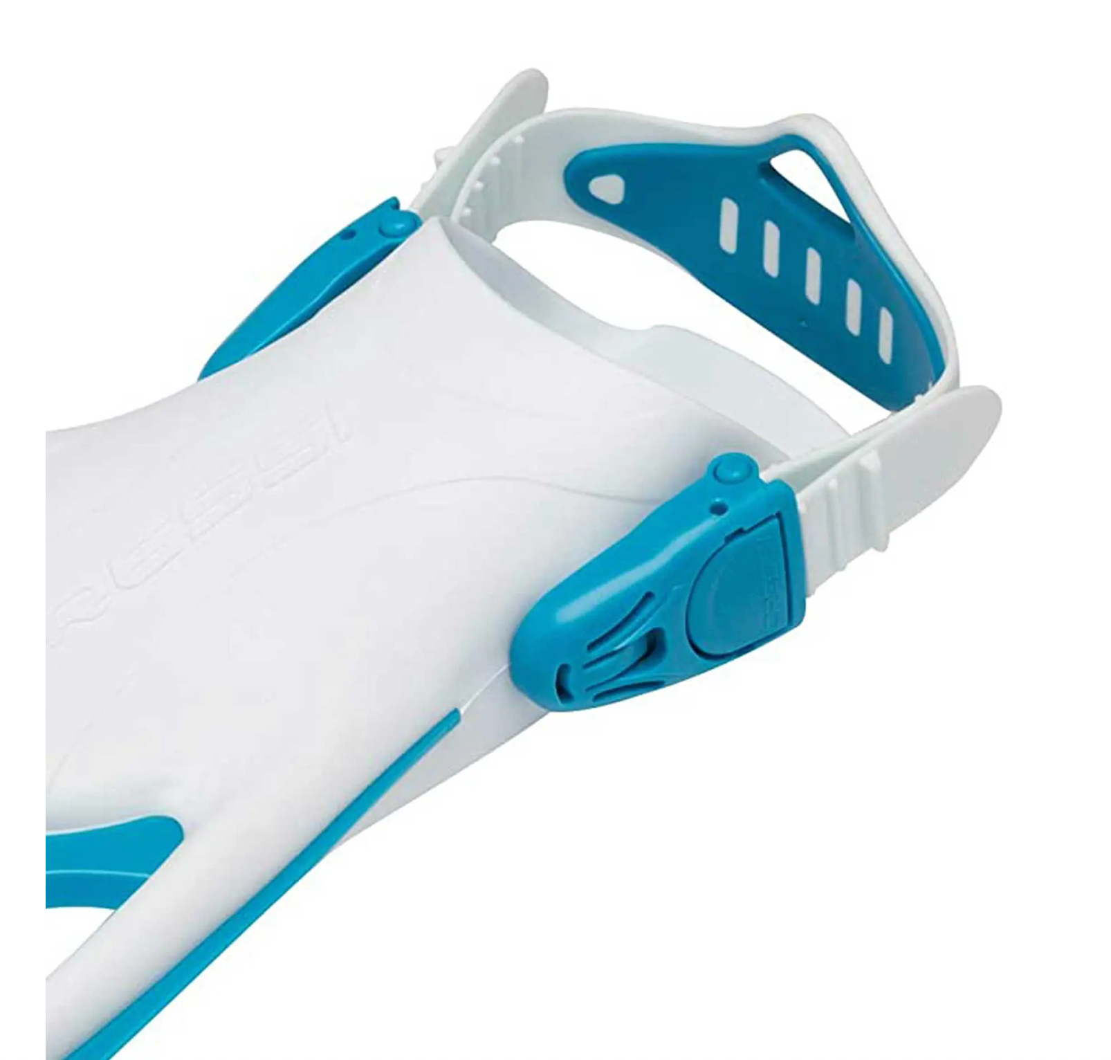 infinity-dive-cressi-quick-release-fin-strap-buckle-close-up