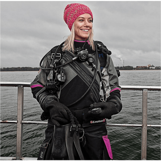 Santi E Motion Plus Ladies First Drysuit - Infinity DiveSanti E Motion Plus Ladies First DrysuitSanti